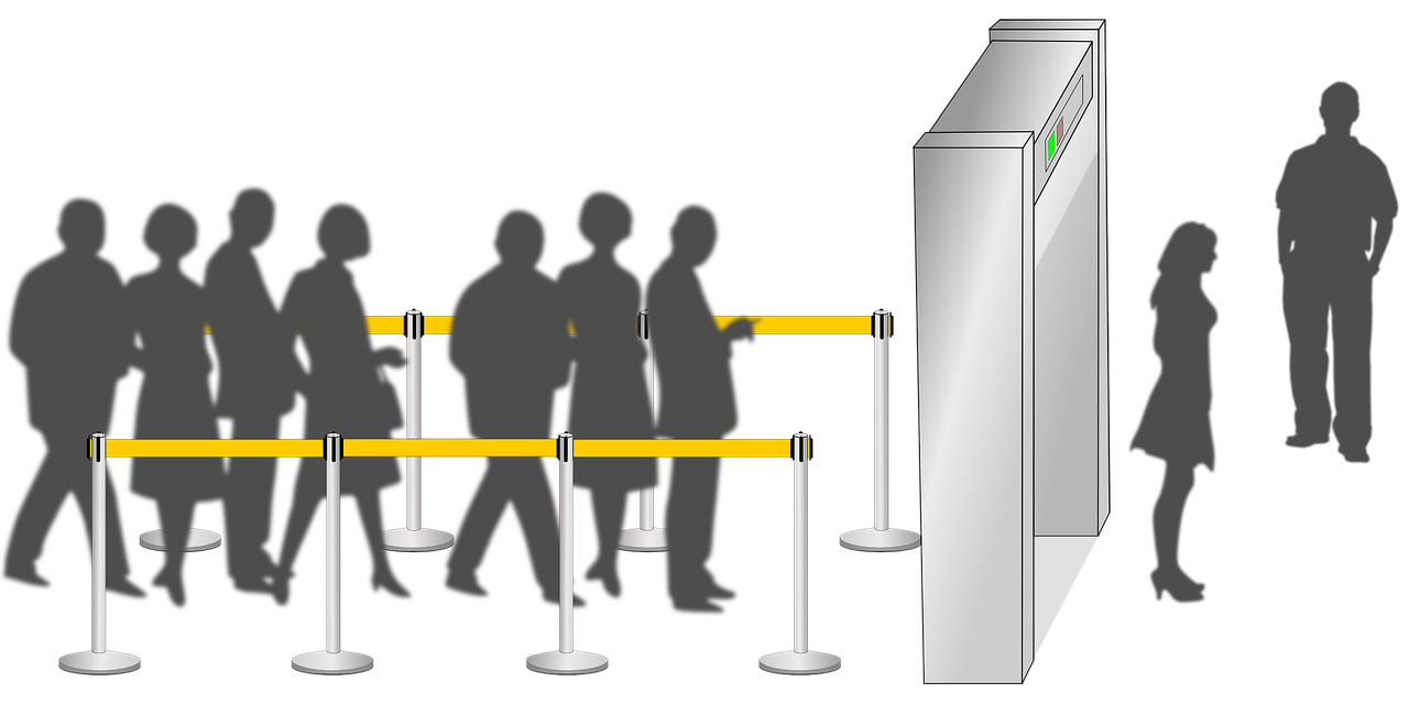 retractable-belt-stanchion