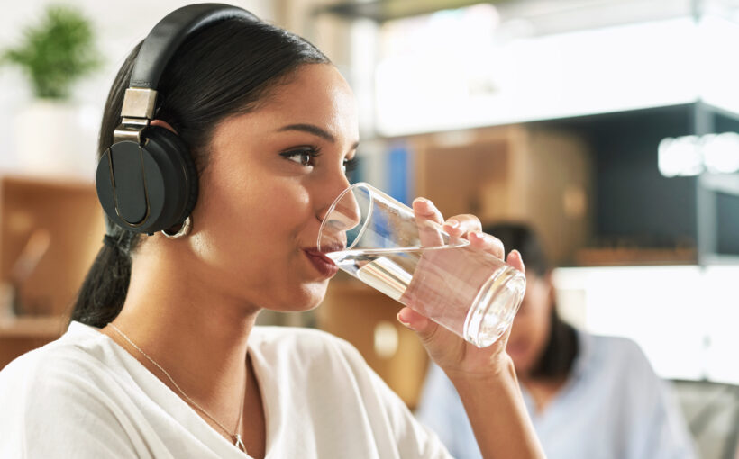 Purified vs. Distilled Water: Understanding the Differences and Choosing the Best Option for Your Needs